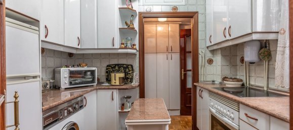 2 bedrooms Apartment in Madrid, Spain No. 133897 7