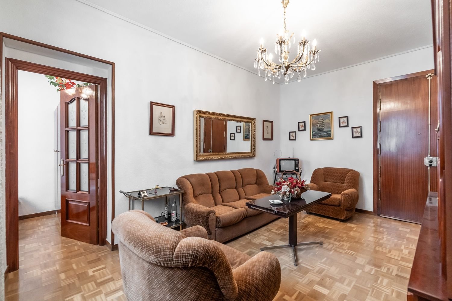 2 bedrooms Apartment in Madrid, Spain No. 133897