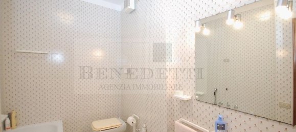 4 bedrooms Apartment in Pietrasanta, Italy No. 370813 10