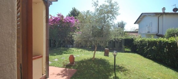 4 bedrooms Apartment in Pietrasanta, Italy No. 370813 13
