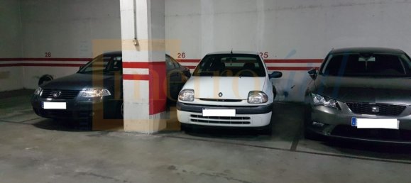  مرآب في Salamanca, Spain رقم 67118 3