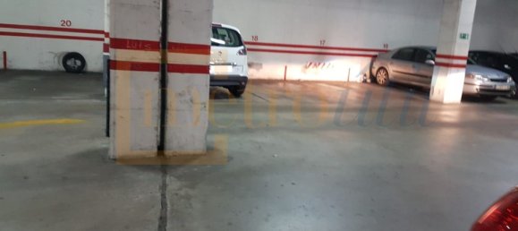  مرآب في Salamanca, Spain رقم 67118 4