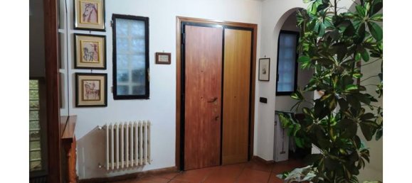 Здание с 5 спальнями в Паломбара Сабина, Италия № 253157 5