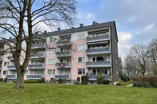 Apartamento de 2 dormitorios en Leverkusen, Germany No. 14099