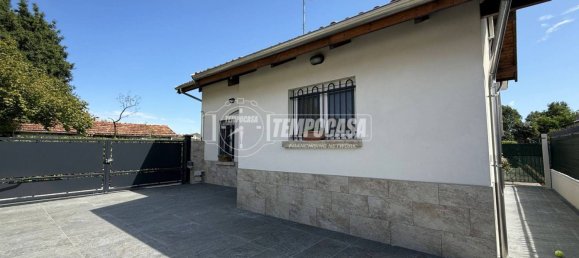 3-Zimmer Haus in Cossato, Italy, Nr. 258564 3