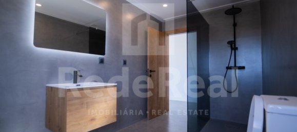 7 bedrooms Villa in Quarteira, Portugal No. 31947 8