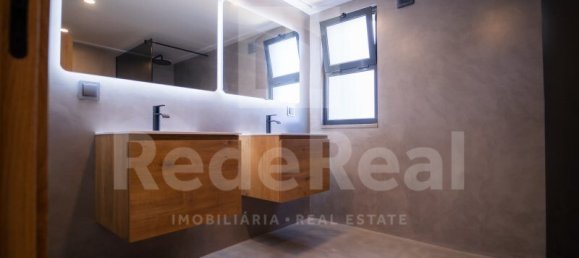 7 bedrooms Villa in Quarteira, Portugal No. 31947 22