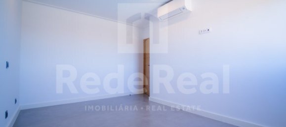 7 bedrooms Villa in Quarteira, Portugal No. 31947 29