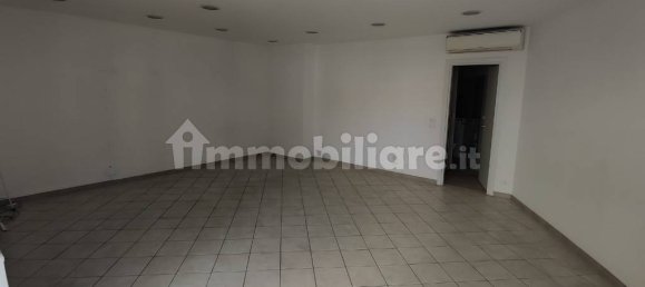 1-Zimmer Gewerbliche Immobilie in Capo d'Orlando, Italy, Nr. 146057 5