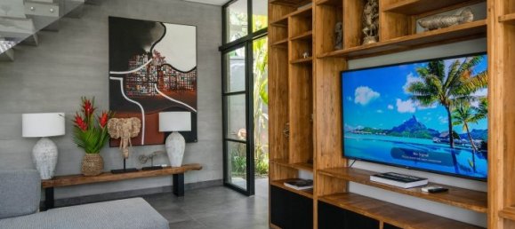 5 bedrooms Villa in Canggu, Indonesia No. 2982 3