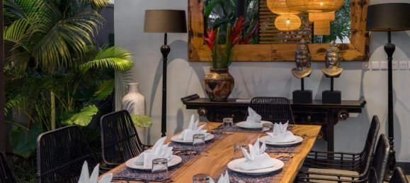 5 bedrooms Villa in Canggu, Indonesia No. 2982 7