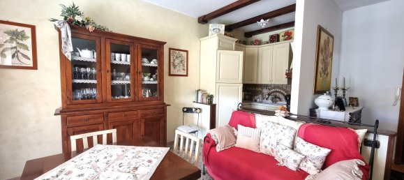 Casa de 6 divisões em Mombercelli, Italy N.º 119275 2