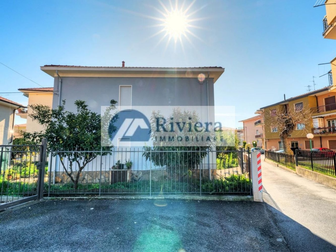 8 rooms Villa in Diano Marina, Italy No. 290689