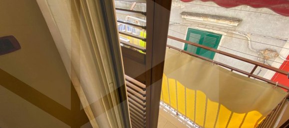 3-salle Appartement à Barletta, Italy No. 22215 6