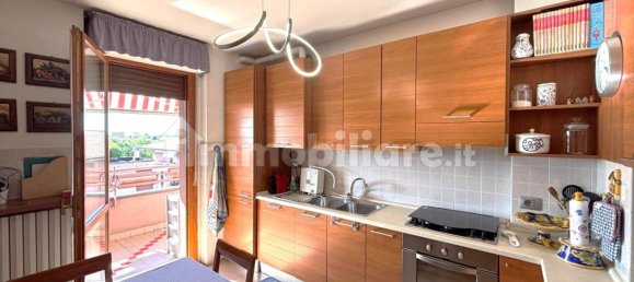 Apartamento de 3 dormitorios en Desio, Italy No. 324827 8