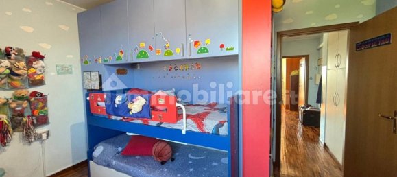 Apartamento de 3 dormitorios en Desio, Italy No. 324827 7