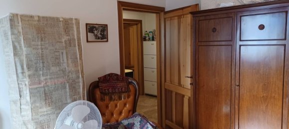 3 rooms Apartment in Figline e Incisa Valdarno, Italy No. 165991 15