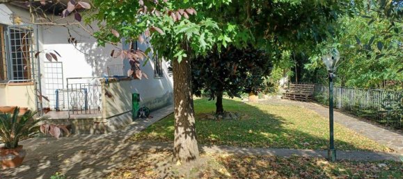 3 rooms Apartment in Figline e Incisa Valdarno, Italy No. 165991 9