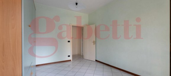 5 rooms Apartment in Settimo Torinese, Italy No. 178698 24