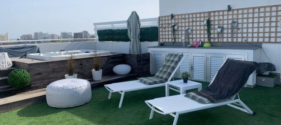 3 bedrooms Apartment for sale in Larnaca, Larnaka, Cyprus № 9531 3