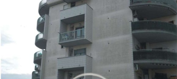 3 rooms Apartment in Anzio, Italy No. 32464 4