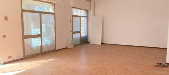 1 room Commercial property in Vasto, Italy No. 272164 10