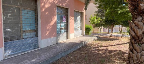 1 room Commercial property in Vasto, Italy No. 272164 14