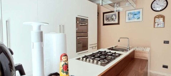 8 غرف نوم منزل في Surbo, Italy رقم 339210 25