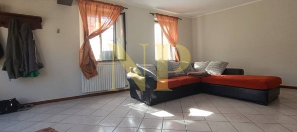 3 Schlafzimmer Villa in Pavia, Italy, Nr. 338954 35