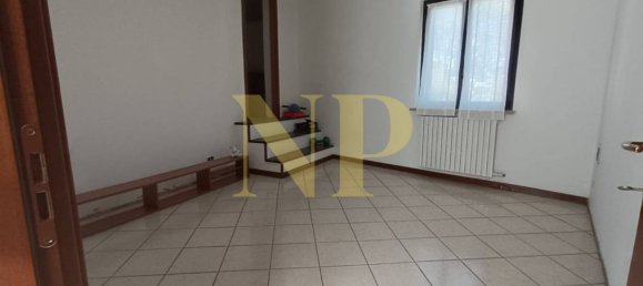 3 غرف نوم فيلا في Pavia, Italy رقم 338954 23