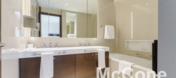 Квартира с 2 спальнями в Даунтаун Дубай (Даунтаун Бурдж Дубай), ОАЭ № 25924 11