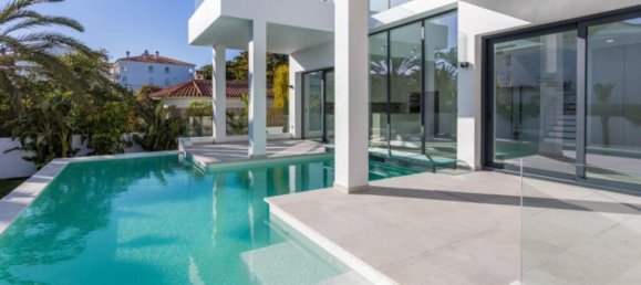 5 غرف نوم فيلا في Marbella, Spain رقم 22250 3