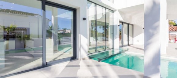 5 غرف نوم فيلا في Marbella, Spain رقم 22250 9