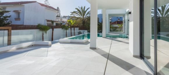 5 غرف نوم فيلا في Marbella, Spain رقم 22250 30