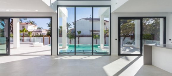 5 غرف نوم فيلا في Marbella, Spain رقم 22250 28