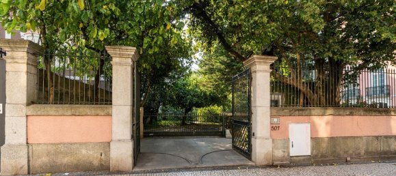 4 bedrooms Apartment in Porto, Portugal No. 123629 2