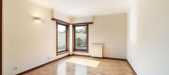 4 bedrooms Apartment in Porto, Portugal No. 123629 25