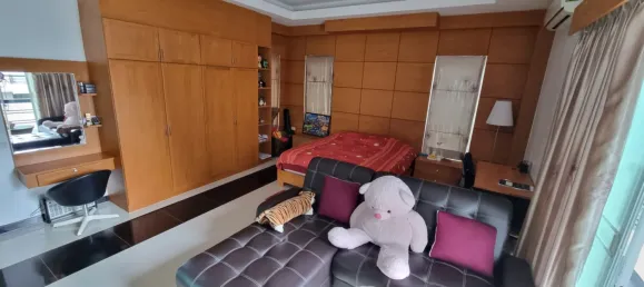 5 chambres Maison à Pattaya, Thailand No. 11155 24