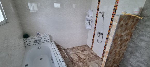 5 bedrooms Villa in Pattaya, Thailand No. 11155 25