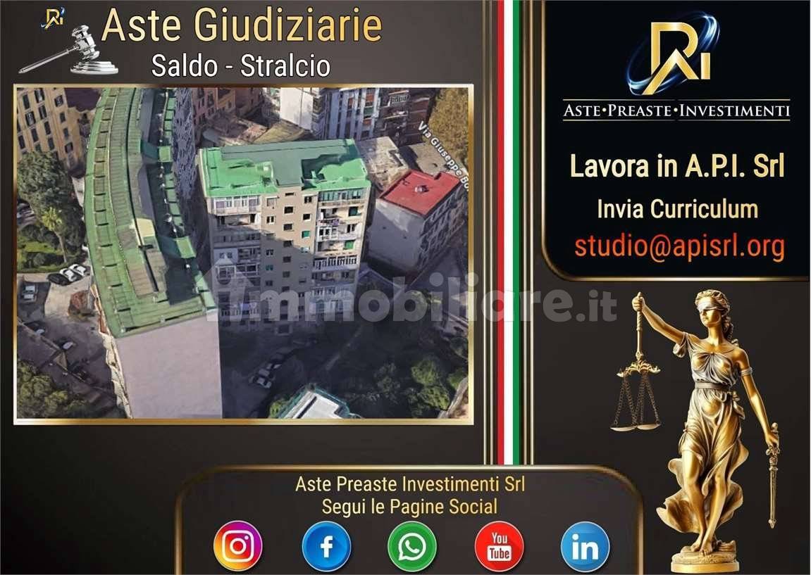 3 bedrooms Apartment in Naples, Italy No. 286960