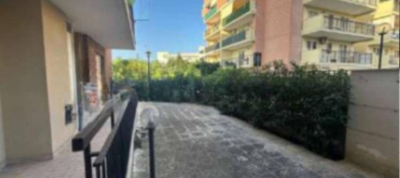 5غرفة عقار تجاري في Taranto, Italy رقم 12589 25