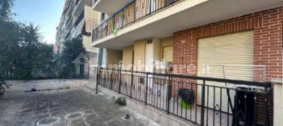 5غرفة عقار تجاري في Taranto, Italy رقم 12589 8