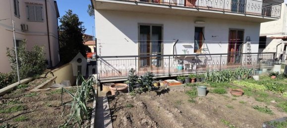 3 bedrooms Apartment in Montevarchi, Italy No. 215315 31