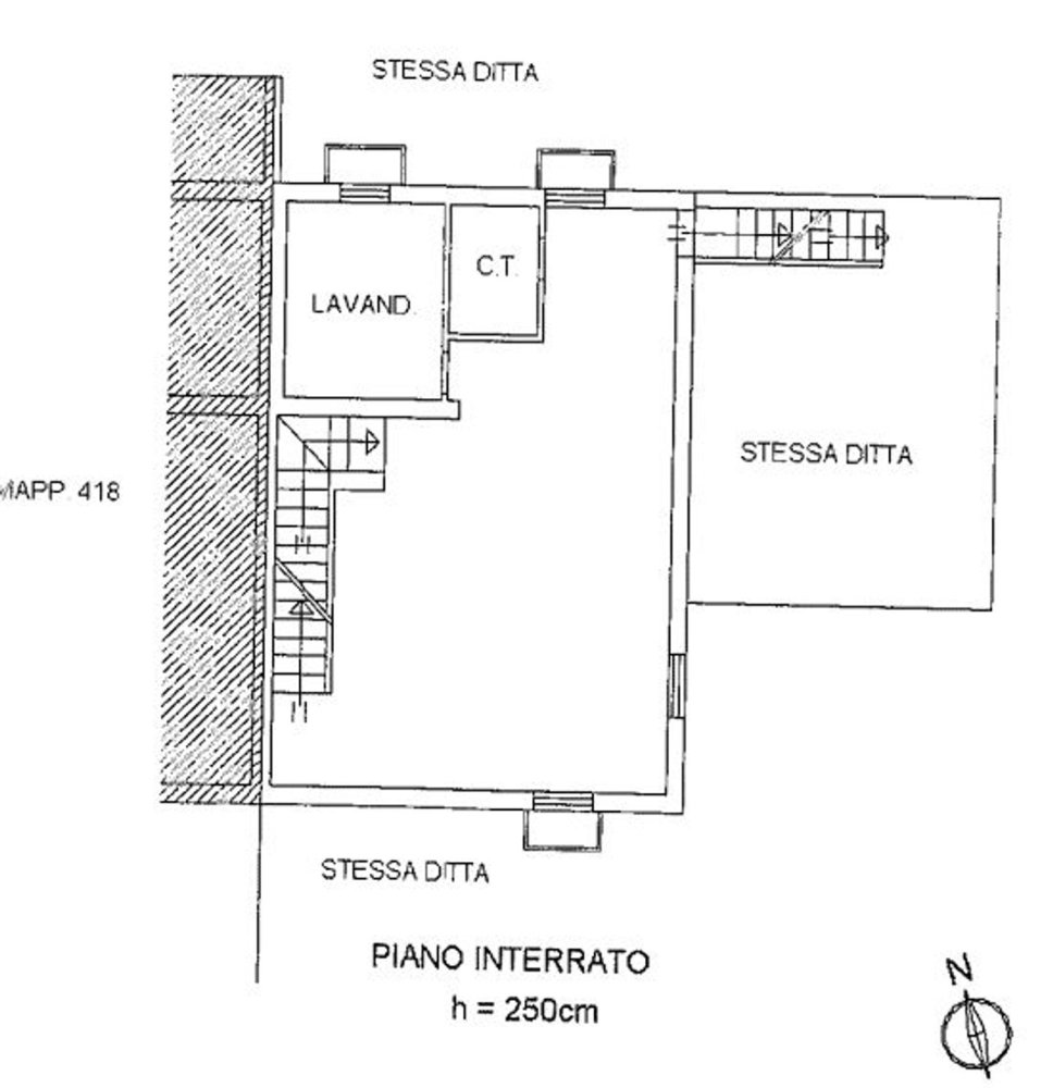6 rooms House in Verano Brianza, Italy No. 1740