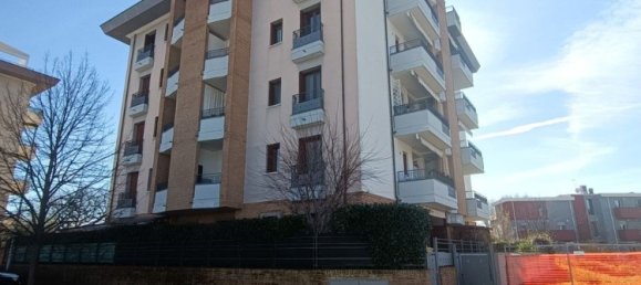 4 bedrooms Duplex in Pesaro, Italy No. 360490 9