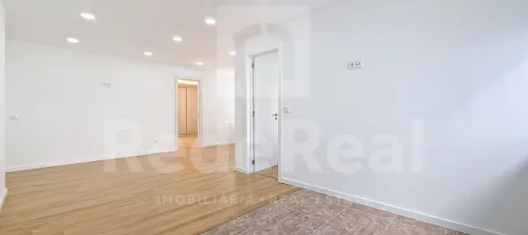 4 غرف نوم شقة في Quelfes, Portugal رقم 90058 11