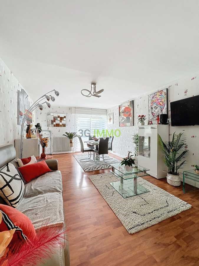 2 chambres Appartement à Niort, France No. 100738