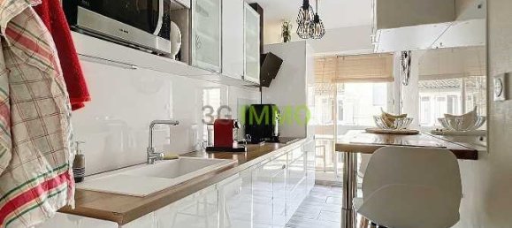 2 chambres Appartement à Niort, France No. 100738 2