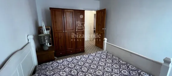 Apartamento de 3 dormitorios en Santa Eulalia Del Rio, Spain No. 181150 34
