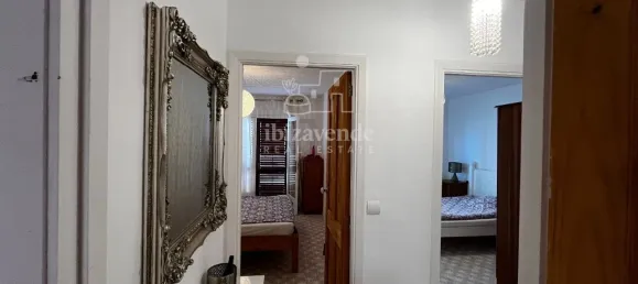 Apartamento de 3 dormitorios en Santa Eulalia Del Rio, Spain No. 181150 26